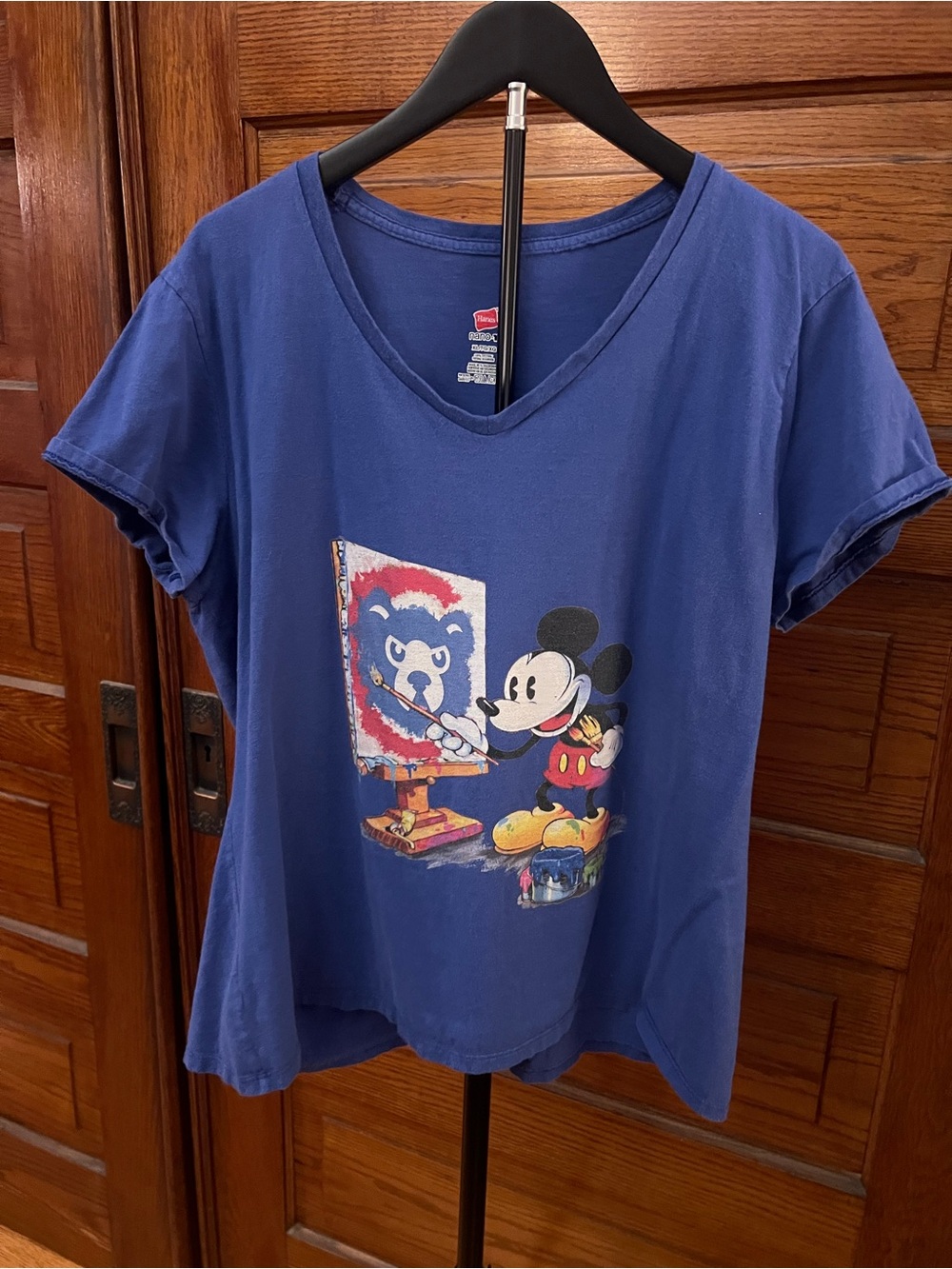 Chicago Cubs Baseball Mickey Mouse Painting V-Neck Tee